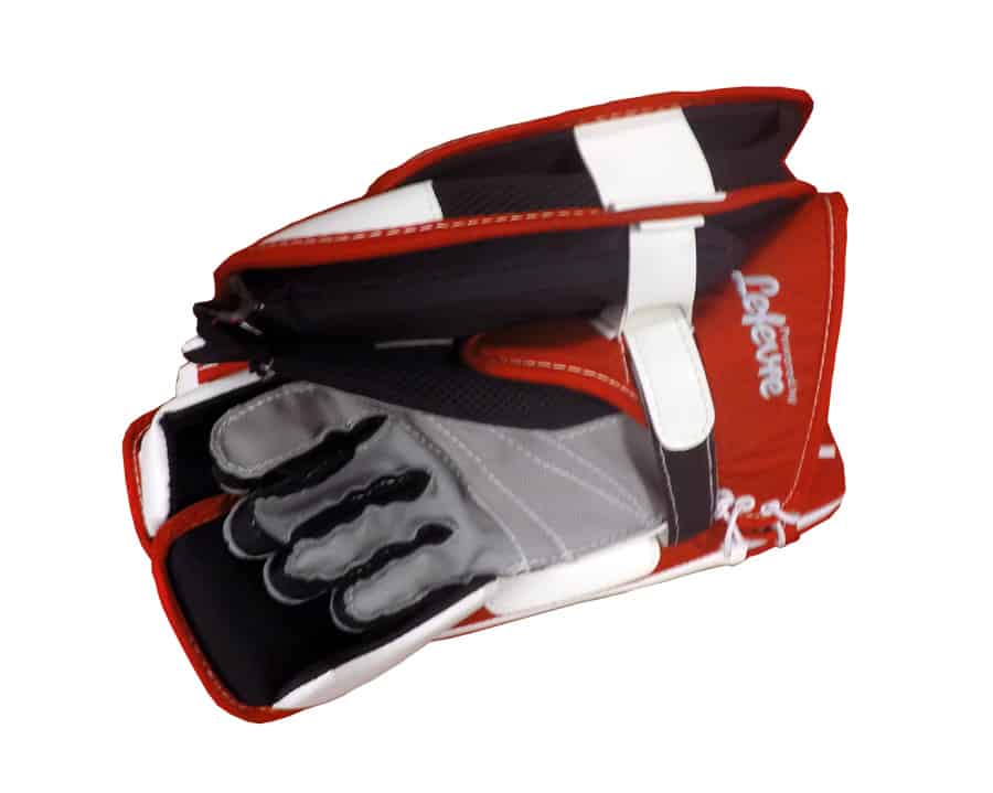 Sr CCM Premier R1.9 Goalie Glove 