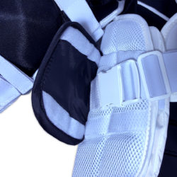 CCM Extreme Flex Shield II Senior Chest Protector Buckles